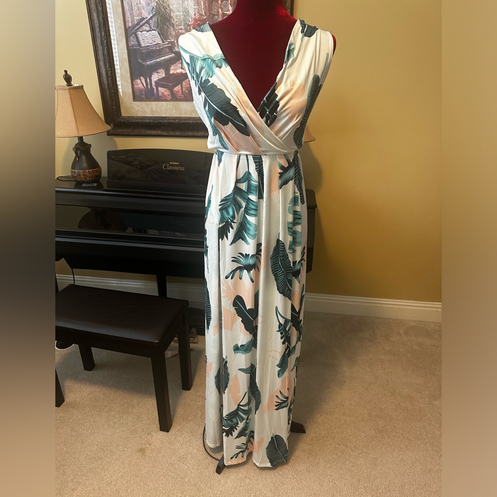 Women’s dress